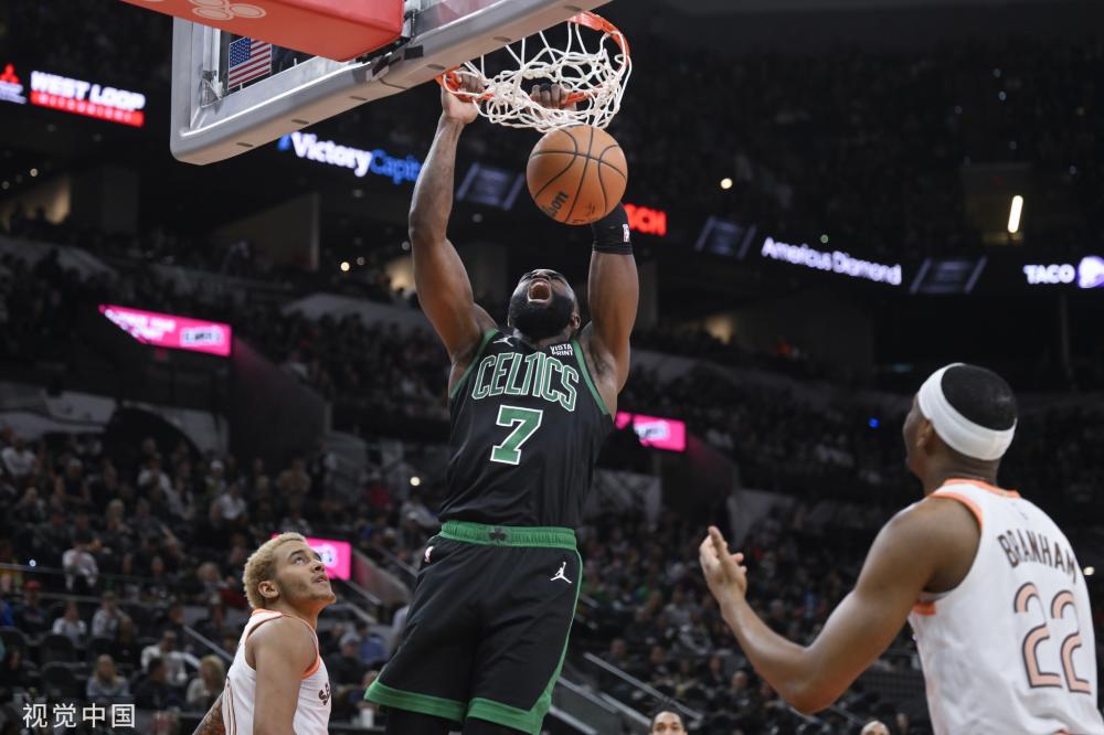 在周末举行 在周末举行