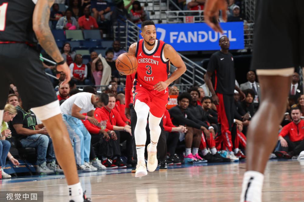 己的机会 己的机会