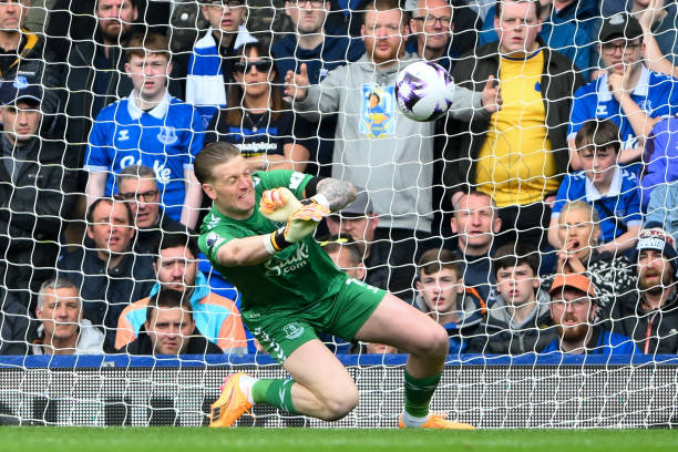 不仅巩固了 不仅巩固了